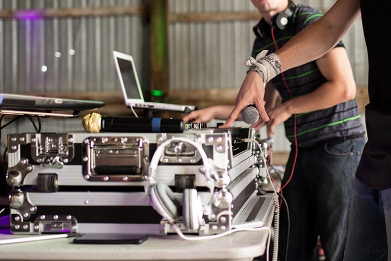 Réussir son mariage avec un bon dj